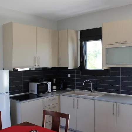 Apartment Housing Pefkos Kallithea (Chalkidiki)